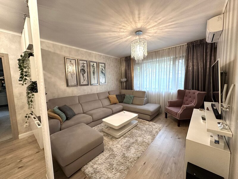 Baneasa- Greenfield, Parter cu Gradina 80mp, Mobilat/ Utilat, Parcare