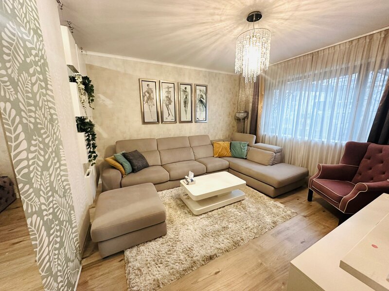 Baneasa- Greenfield, Parter cu Gradina 80mp, Mobilat/ Utilat, Parcare